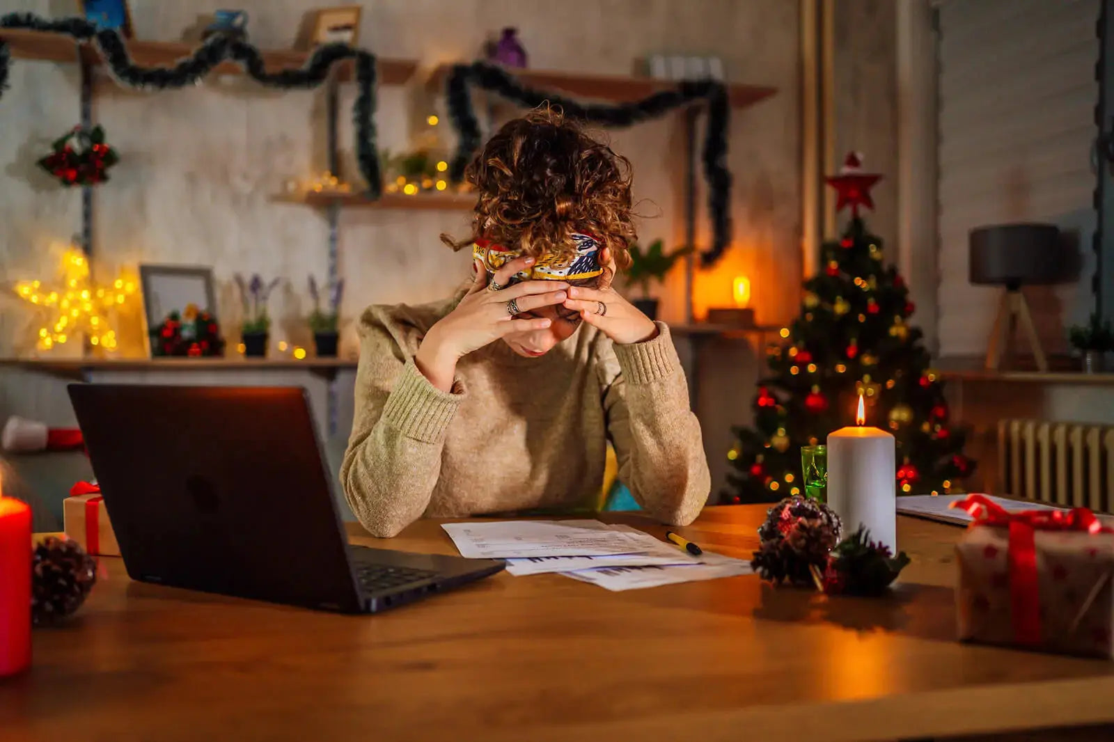9 Powerful Ways You Can Reduce Stress & Anxiety During the Holiday Season