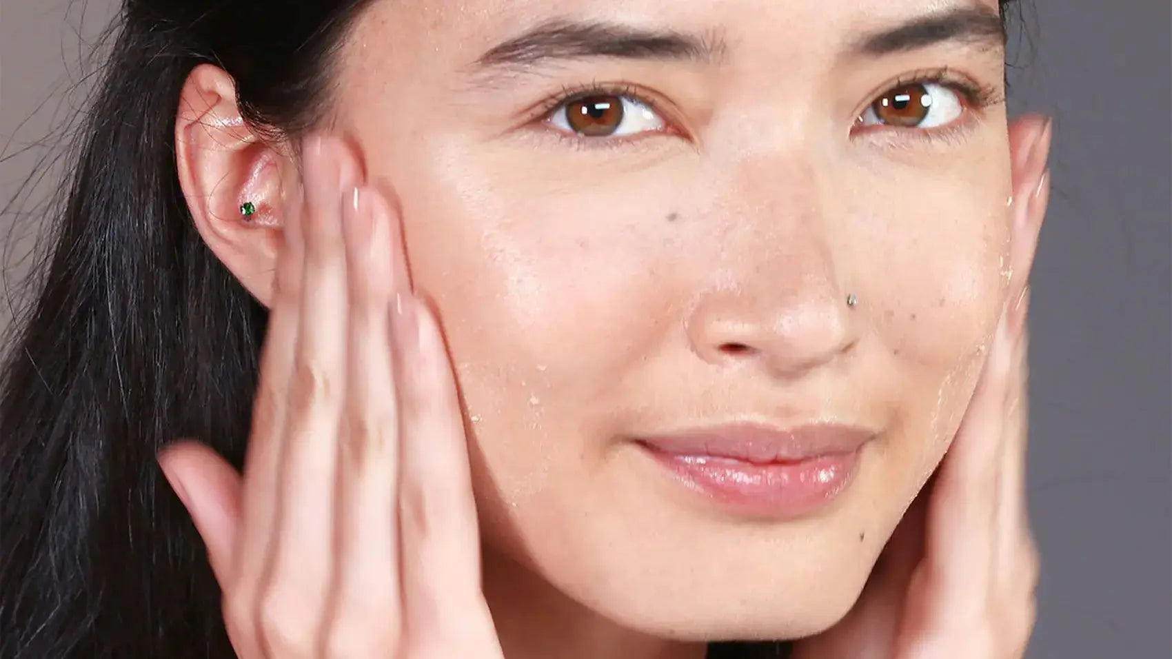 Yu-Be Skincare Blog: Achieve Clear, Smooth, & Glass-Like Skin In Just 4 Easy Steps With This At-Home Facial Routine